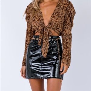 Faux leather mini skirt
